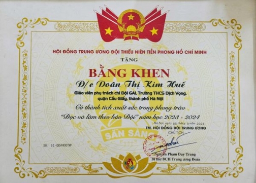 CHÚC MỪNG CÔ GIÁO DOÃN THỊ KIM HUẾ VINH DỰ NHẬN BẰNG KHEN CỦA HỘI ĐỒNG ĐỘI TRUNG ƯƠNG